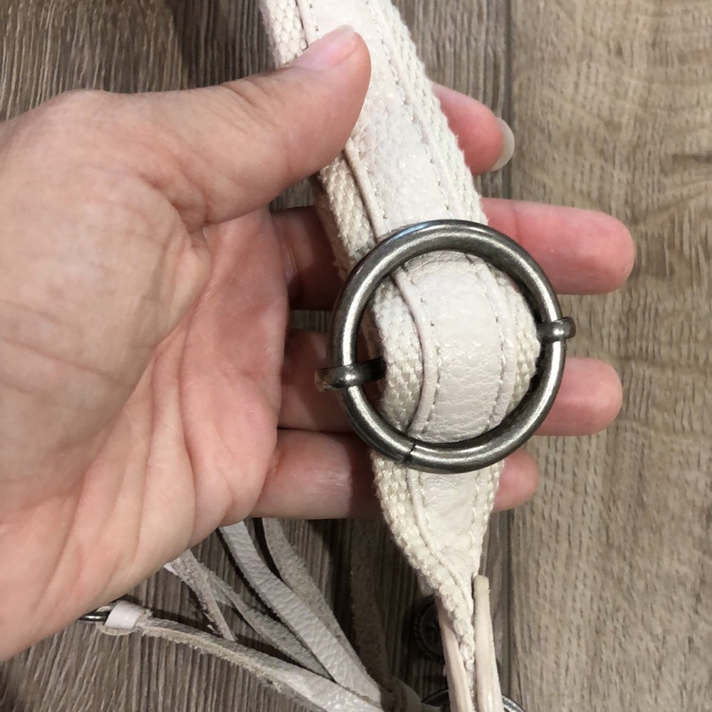 THE SAK Shoulder Bag - Picture 7 of 14